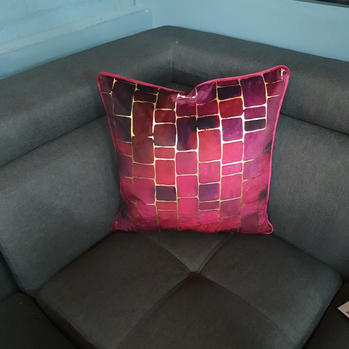 Stunning Mosaic Cushion - Pink  Auburn with Gold Accents - Fuschia Theme - 100 Polyester - 45x45