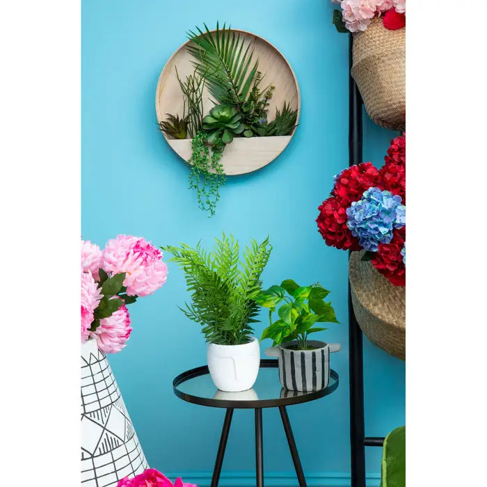 Artificial Fiori Mixed Succulents In Wood Wall Planter
