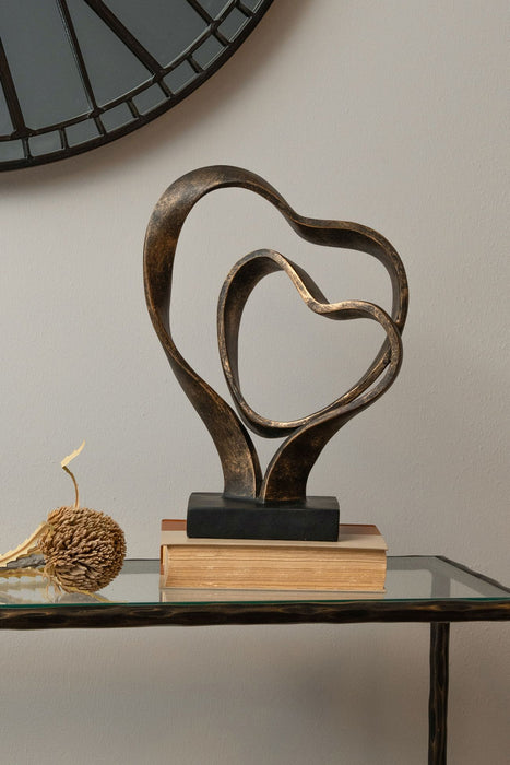 Double Heart Sculpture (Due Back In 29/05/24)