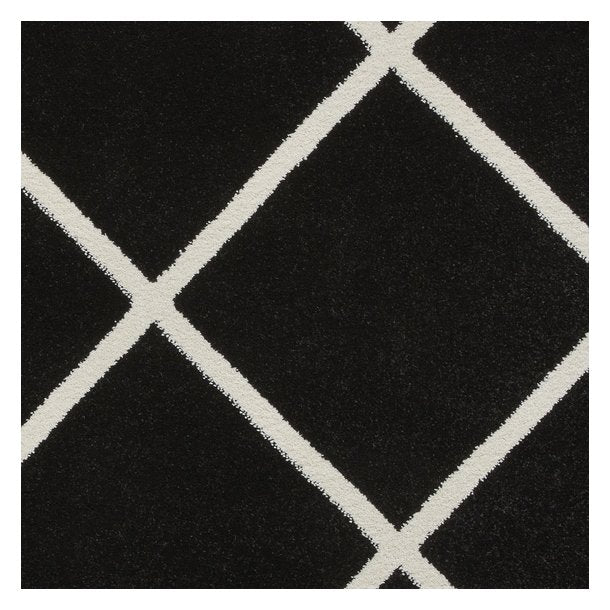 Jersey Black & White Geometric Living Room Rug