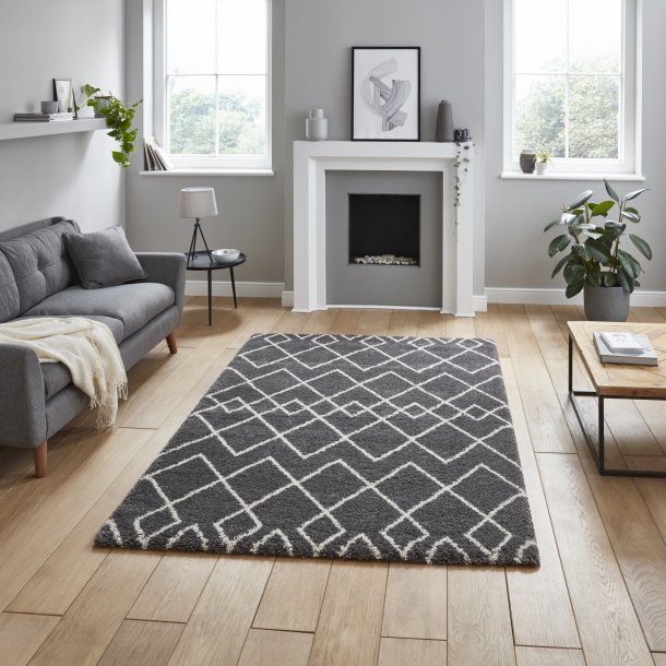 Geometric Living Room Rug In Grey & Cream