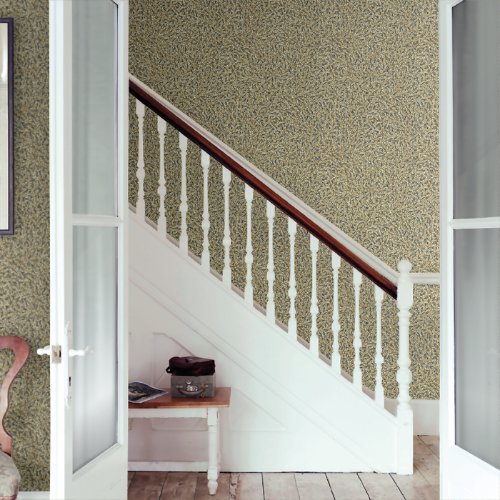 Zoffany Wallpaper - Cotswold Manor - Nootka - Antique Gold