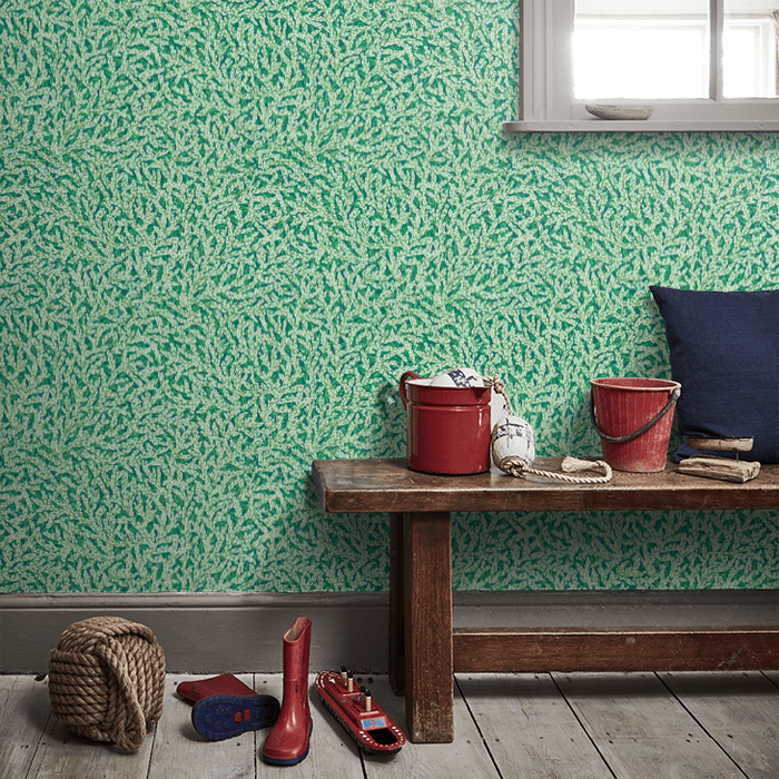 Zoffany Wallpaper - Cotswold Manor - Nootka - Poison