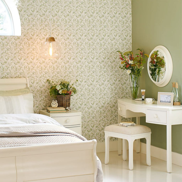 Laura Ashley Willow Leaf Wallpaper - Hedgerow