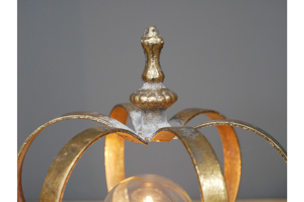 Distressed Gold Crown Shelf Light (Battery Powered)