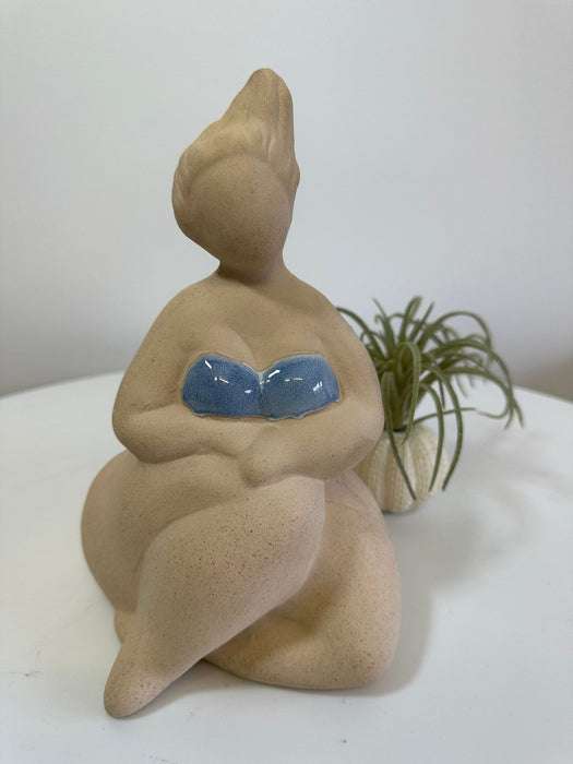 Ladyglow Seaside Leg up Ceramic Ornament